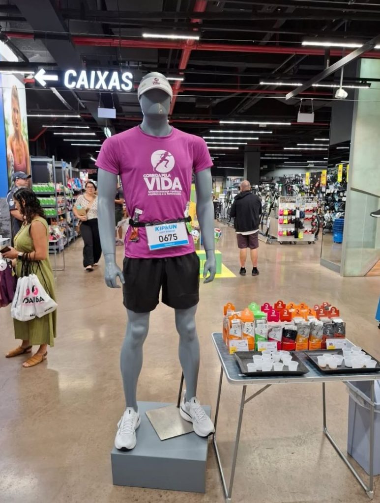 Entrega dos kits marca início da Corrida Pela Vida