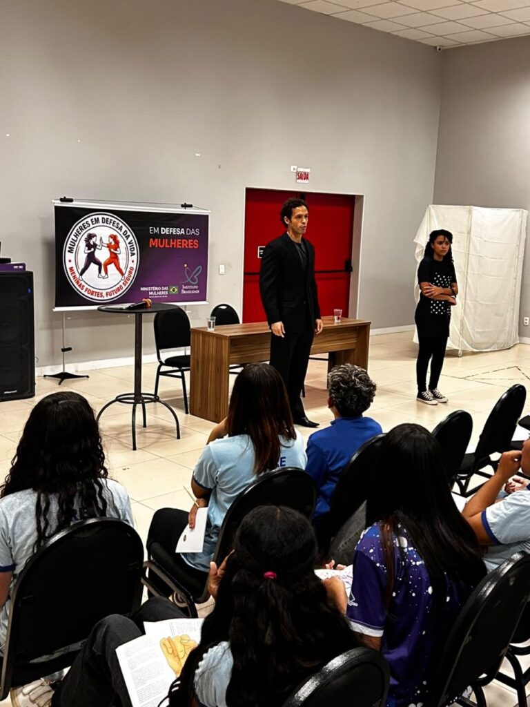 Projeto Mulheres em Defesa da Vida realiza primeira ação em escola pública do Distrito Federal