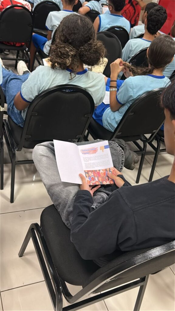 Projeto Mulheres em Defesa da Vida realiza primeira ação em escola pública do Distrito Federal